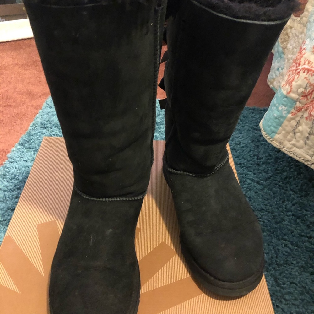 Uggs  size 8 black